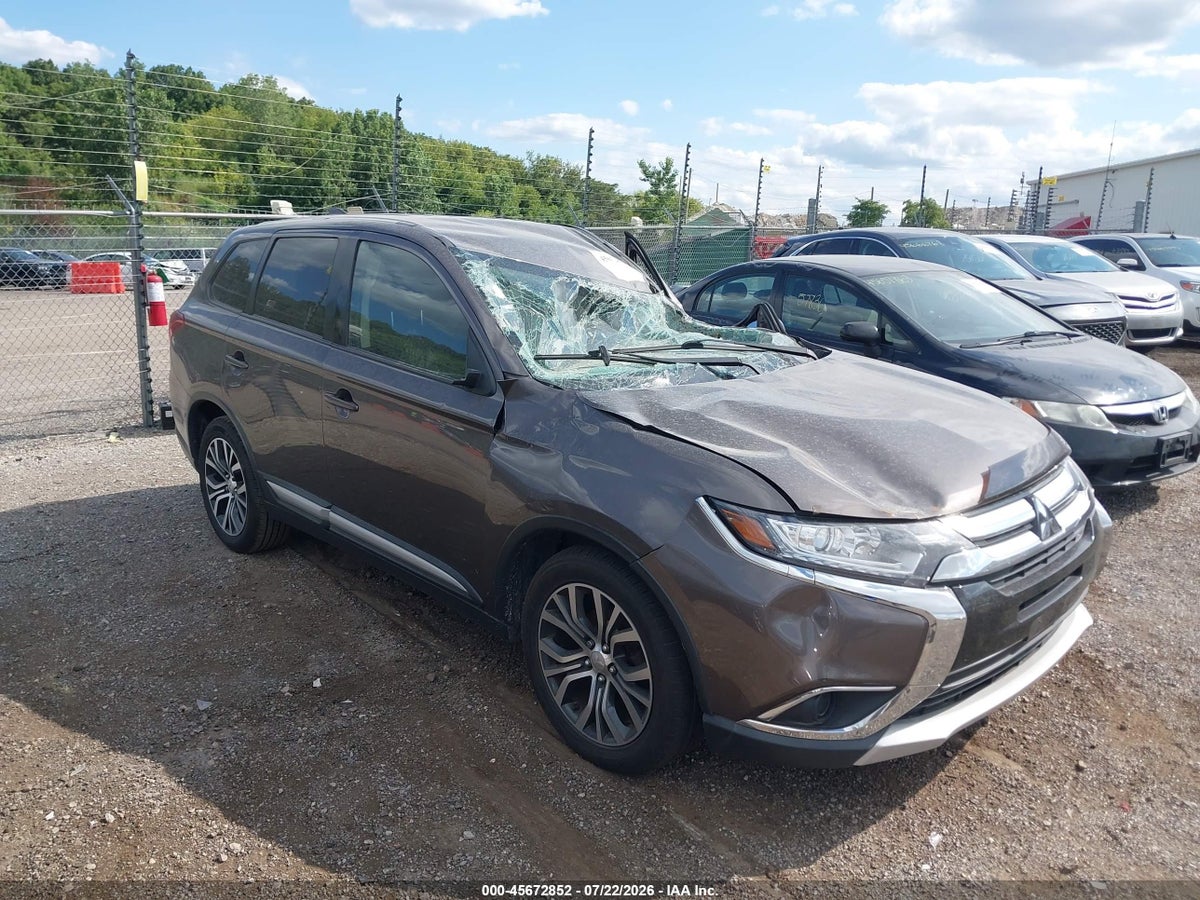 2017 MITSUBISHI OUTLANDER ES