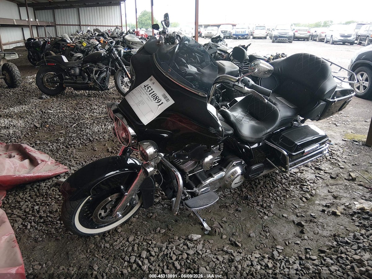 2013 HARLEY-DAVIDSON FLHTCU ULTRA CLASSIC ELECTRA GLD — снимка 2
