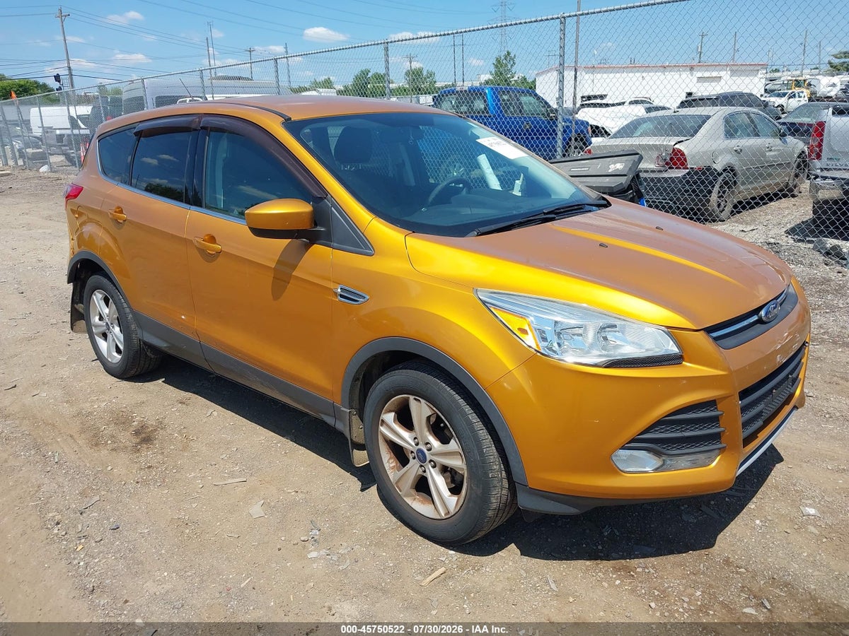 2016 FORD ESCAPE SE