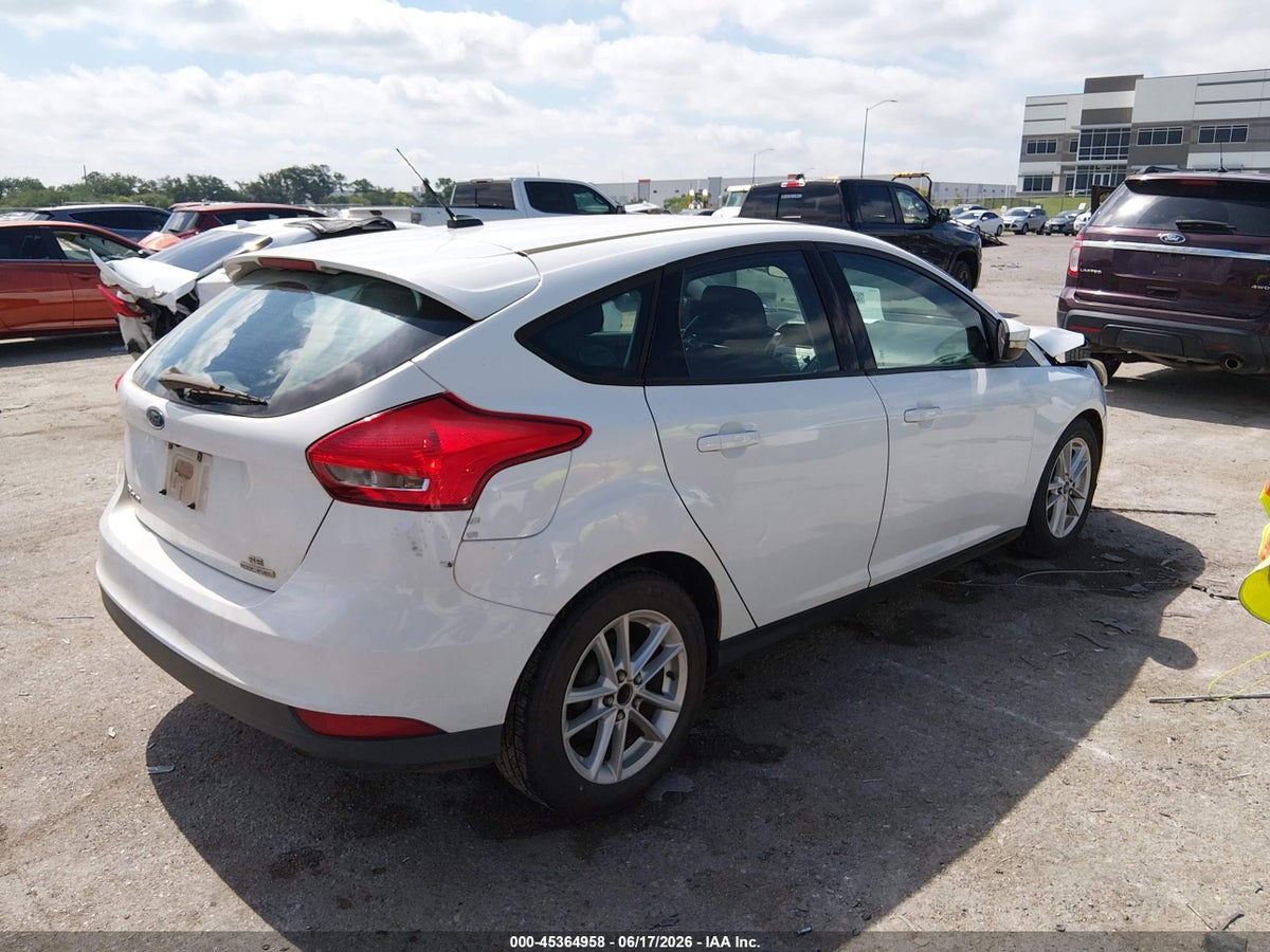 2015 FORD FOCUS SE — снимка 4