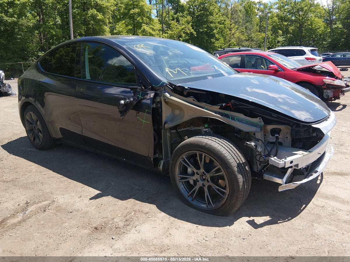 2025 TESLA MODEL Y LONG RANGE DUAL MOTOR ALL-WHEEL DRIVE