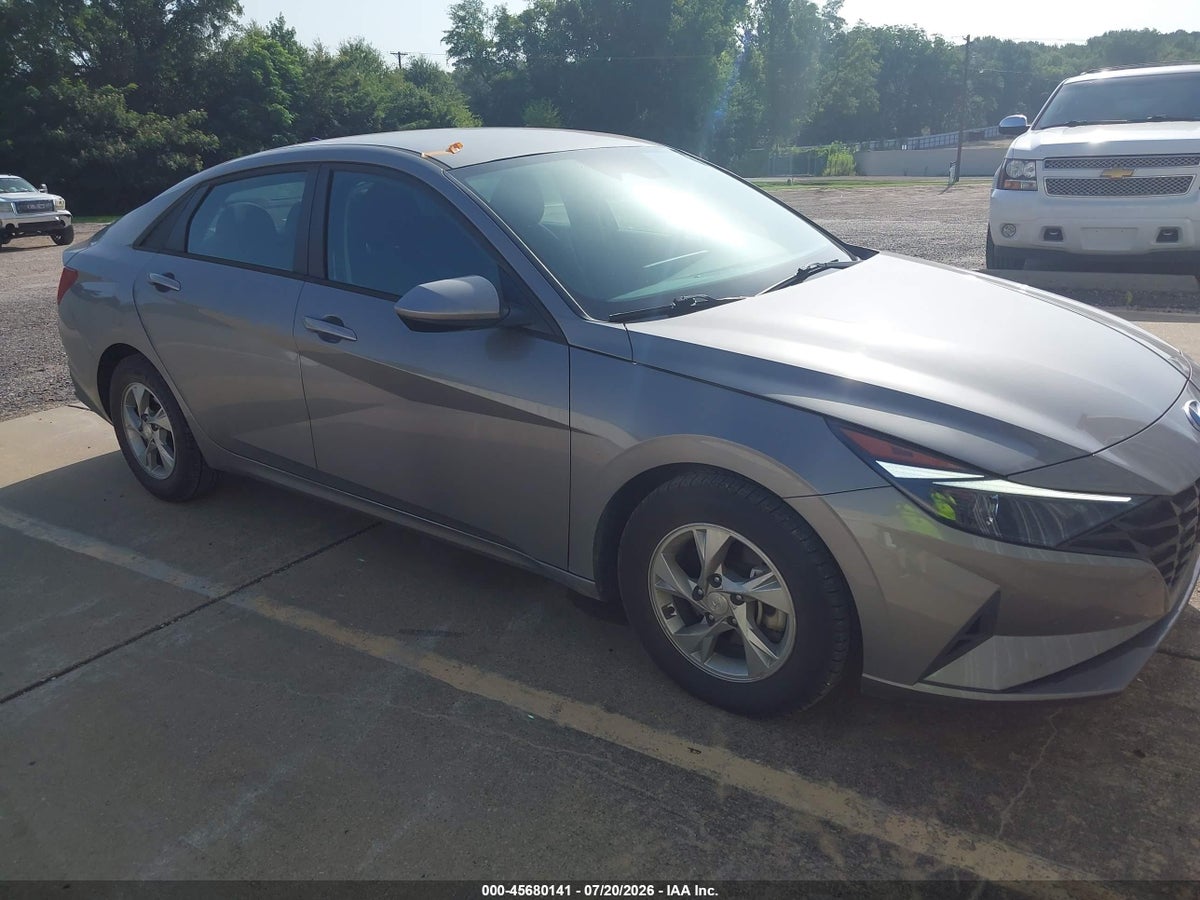 2023 HYUNDAI ELANTRA SE