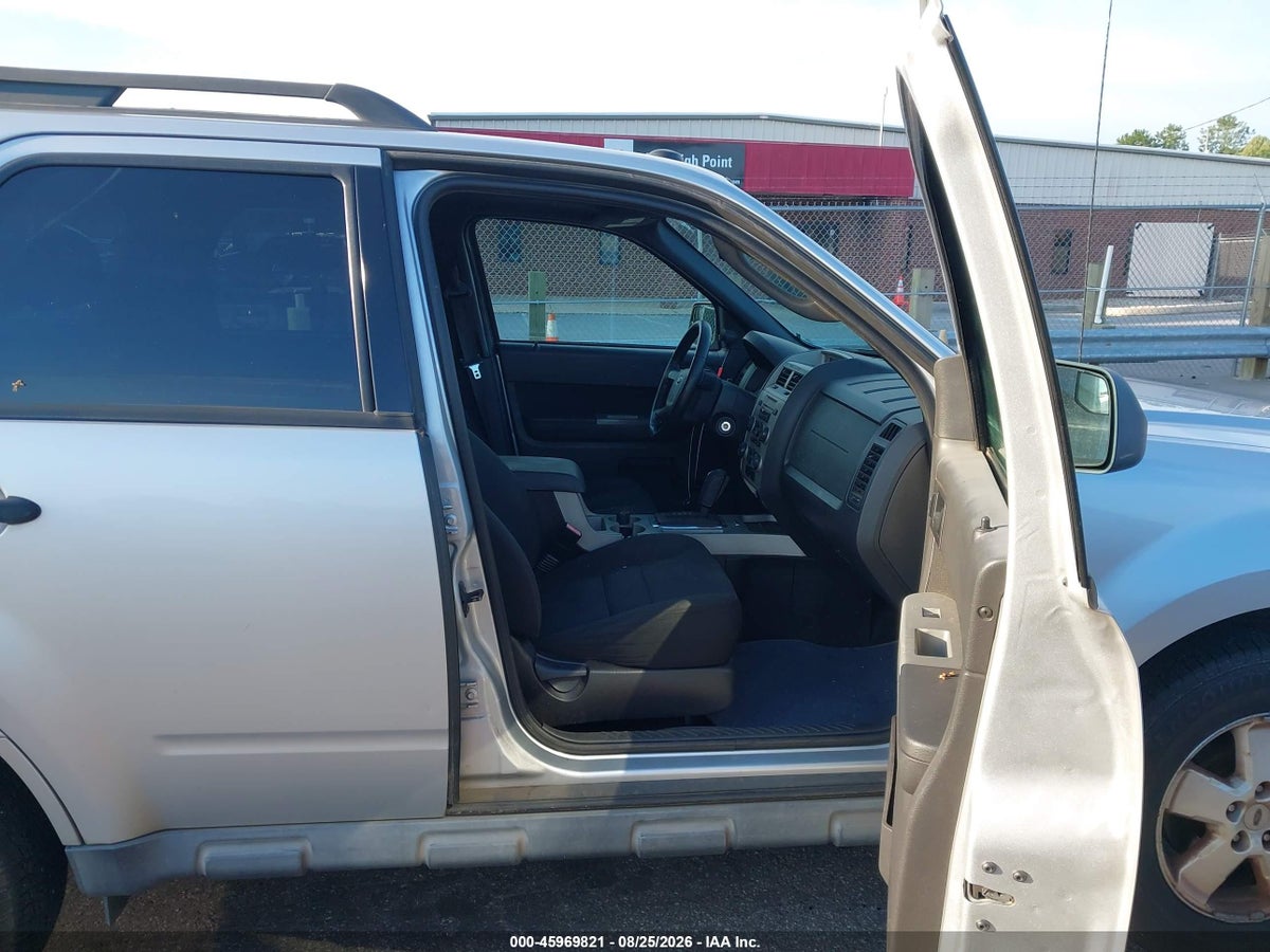 2010 FORD ESCAPE XLT — снимка 5