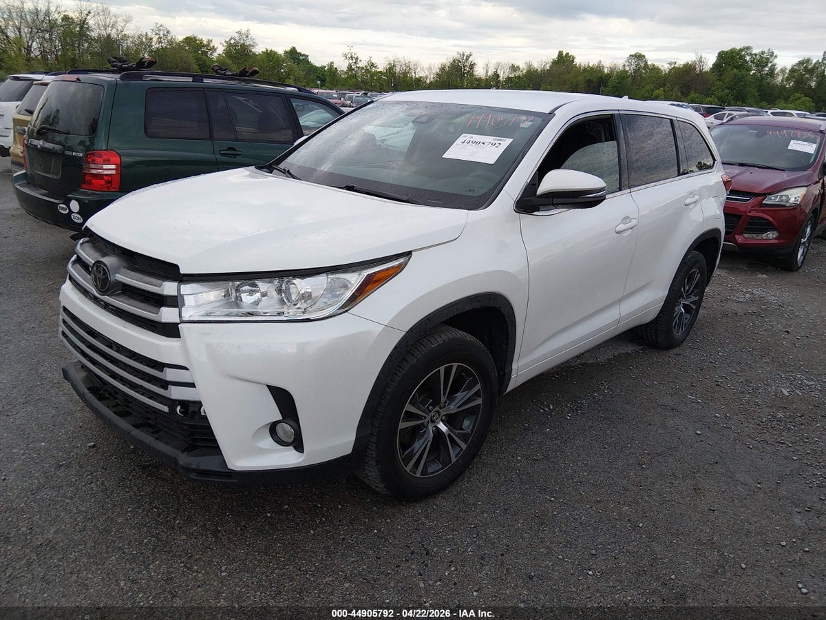 2018 TOYOTA HIGHLANDER LE PLUS — снимка 2