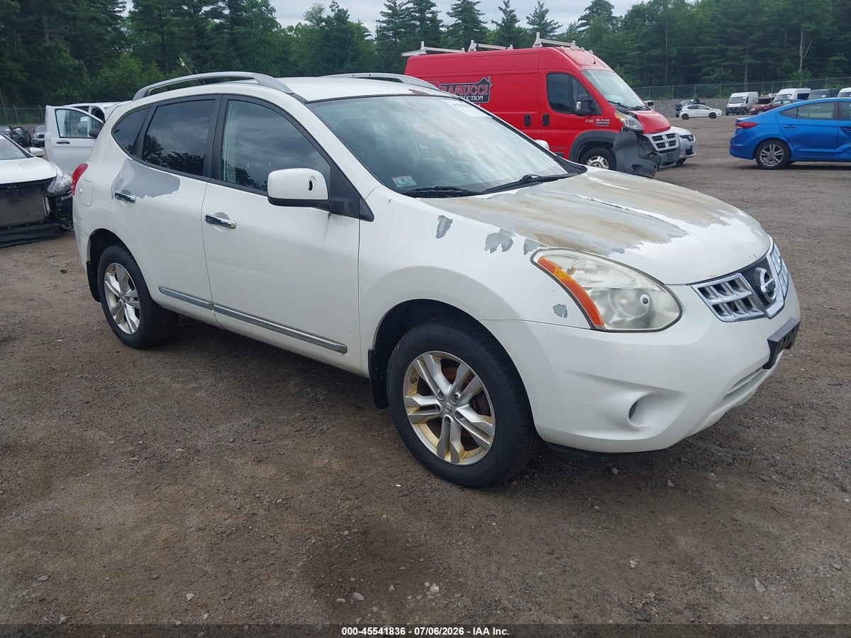 2013 NISSAN ROGUE SV
