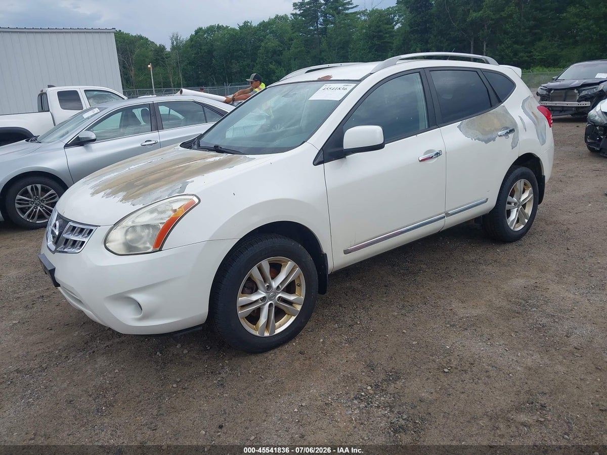 2013 NISSAN ROGUE SV — снимка 2