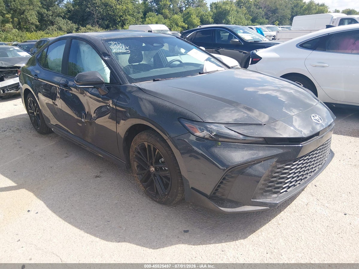 2026 TOYOTA CAMRY SE