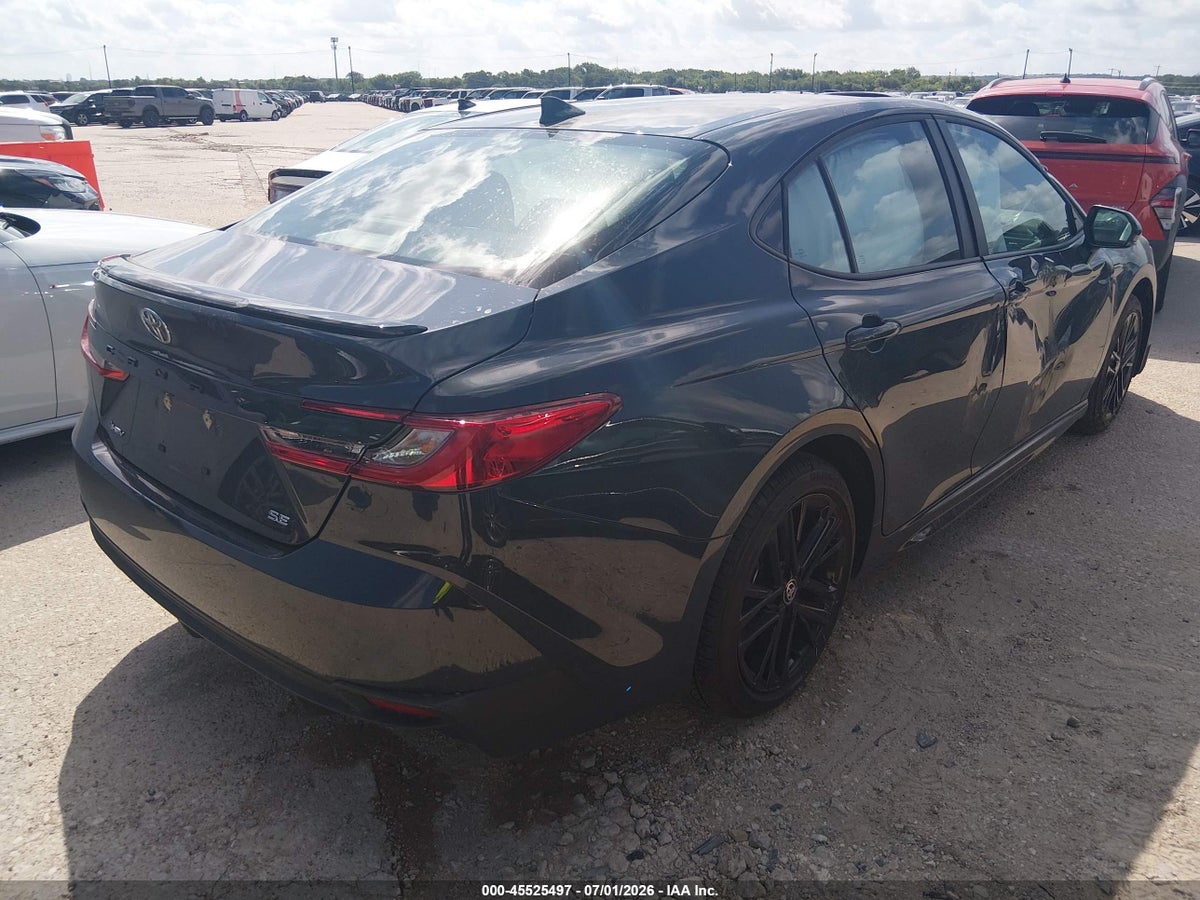 2026 TOYOTA CAMRY SE — снимка 4