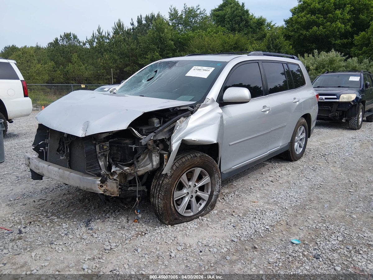 2013 TOYOTA HIGHLANDER BASE PLUS V6/BASE V6/SE V6 — снимка 2
