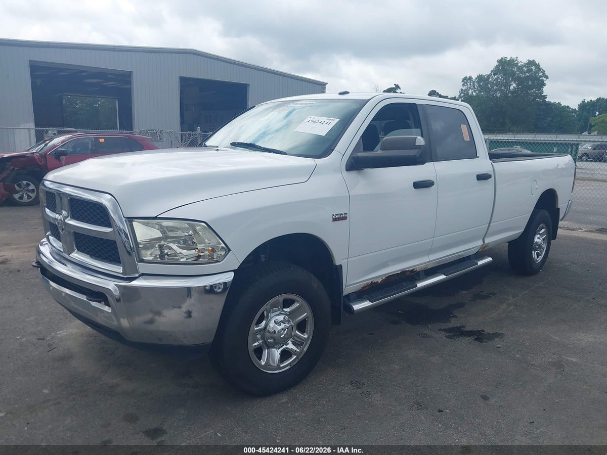 2014 RAM 3500 SLT — снимка 2