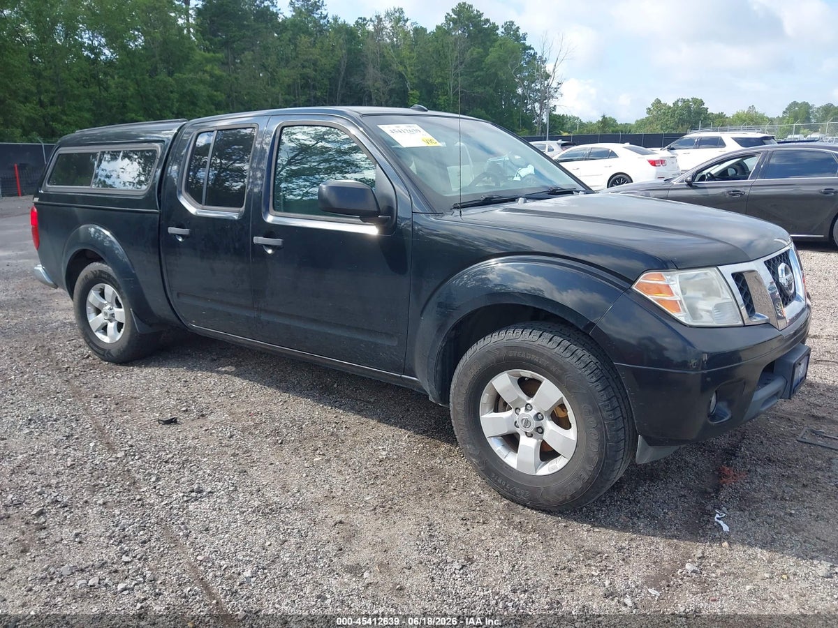 2013 NISSAN FRONTIER SV