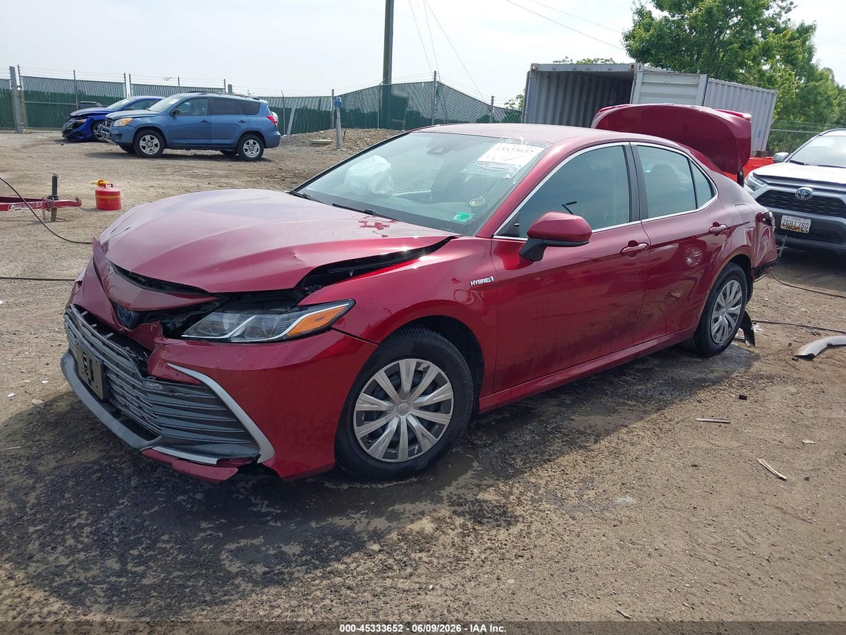 2021 TOYOTA CAMRY LE HYBRID — снимка 2