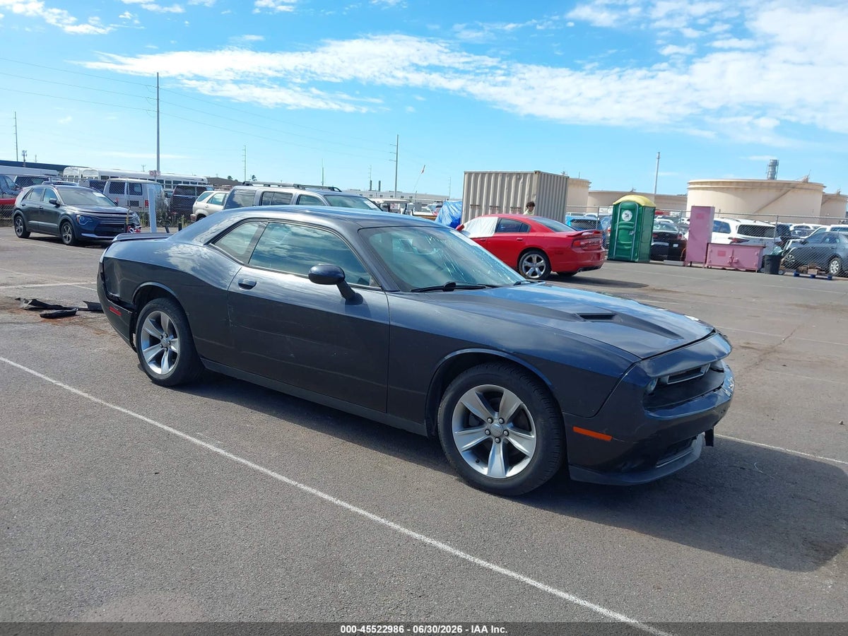 2018 DODGE CHALLENGER SXT