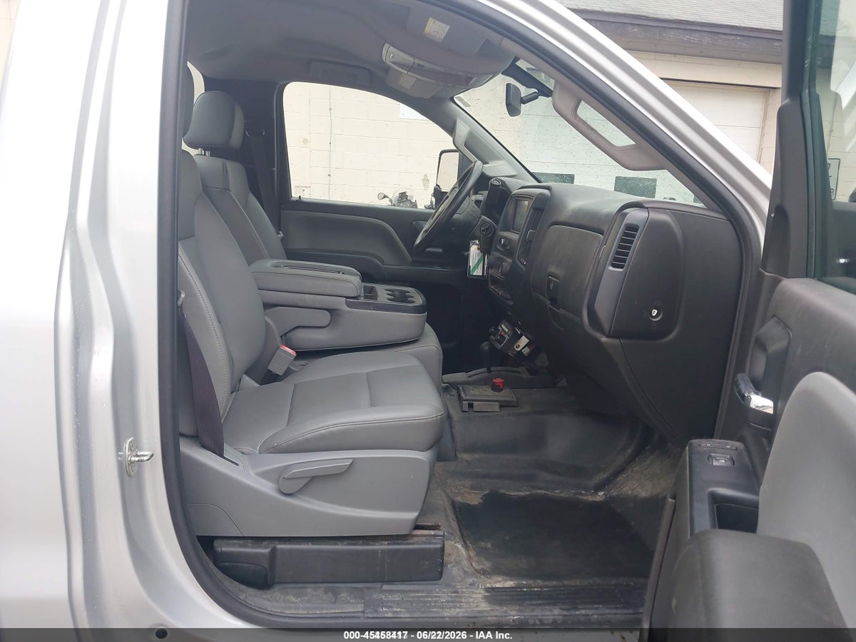 2017 CHEVROLET SILVERADO 3500HD WT — снимка 5