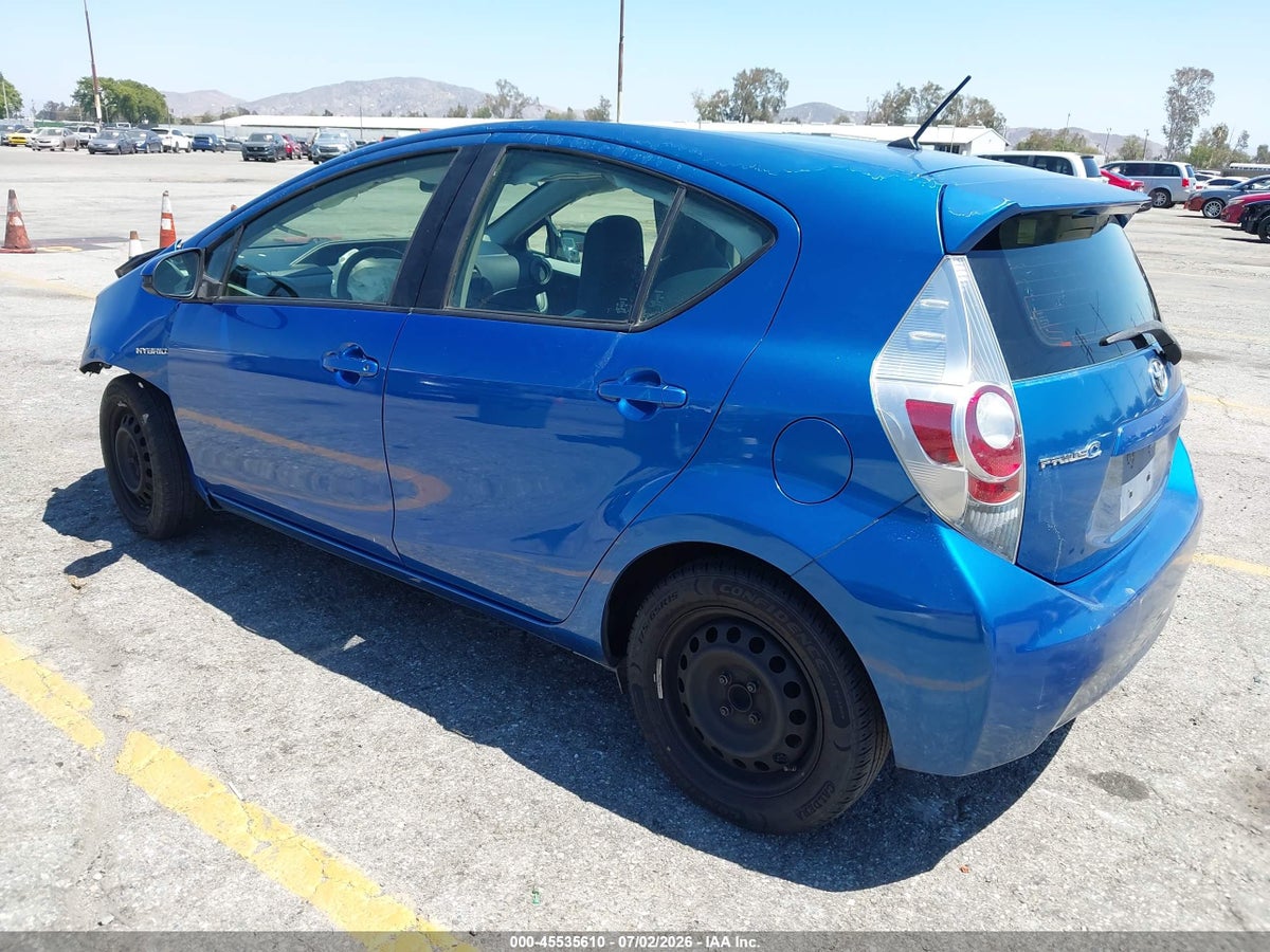 2014 TOYOTA PRIUS C ONE — снимка 3