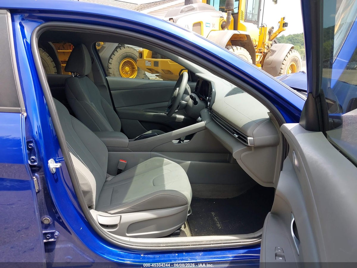 2023 HYUNDAI ELANTRA SEL — снимка 5