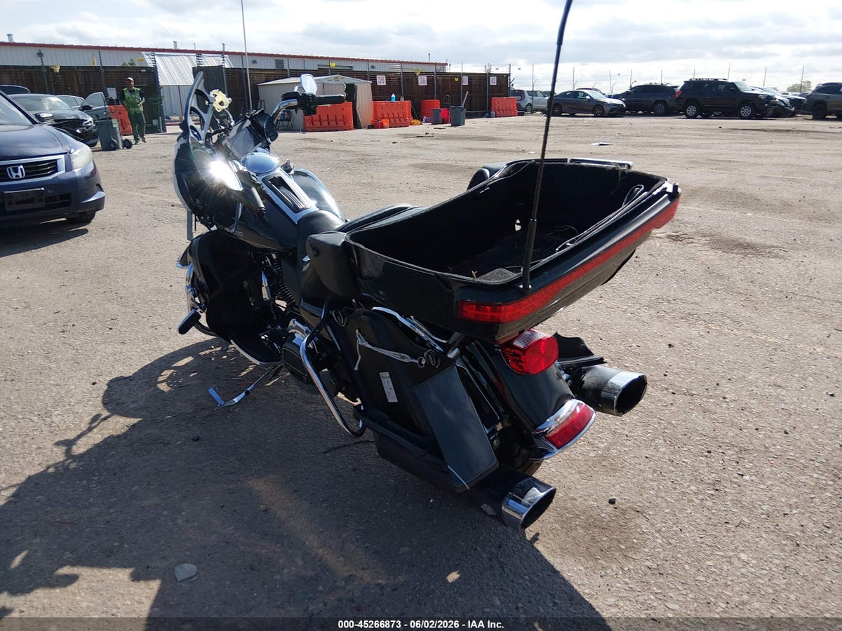 2014 HARLEY-DAVIDSON FLHTK ELECTRA GLIDE ULTRA LTD — снимка 3