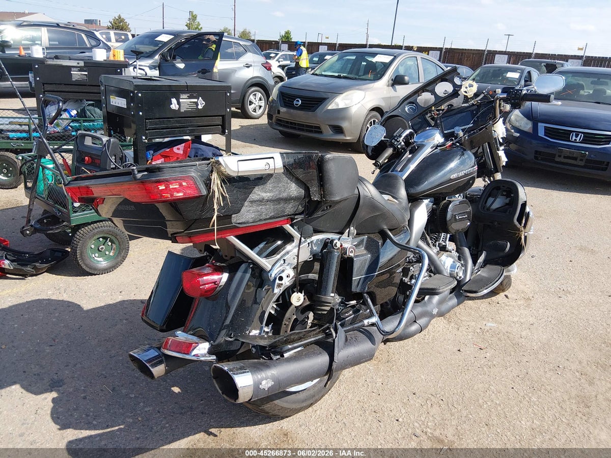 2014 HARLEY-DAVIDSON FLHTK ELECTRA GLIDE ULTRA LTD — снимка 4