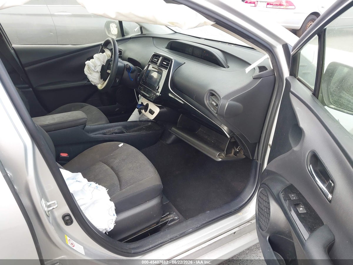 2017 TOYOTA PRIUS TWO — снимка 5