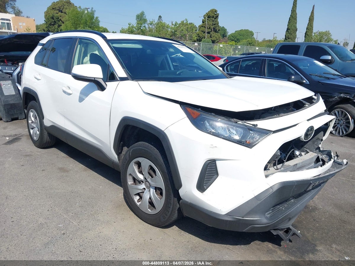 2020 TOYOTA RAV4 LE