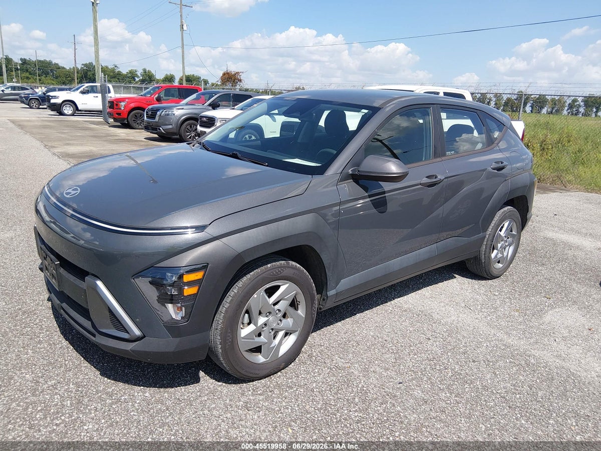 2024 HYUNDAI KONA SE — снимка 2