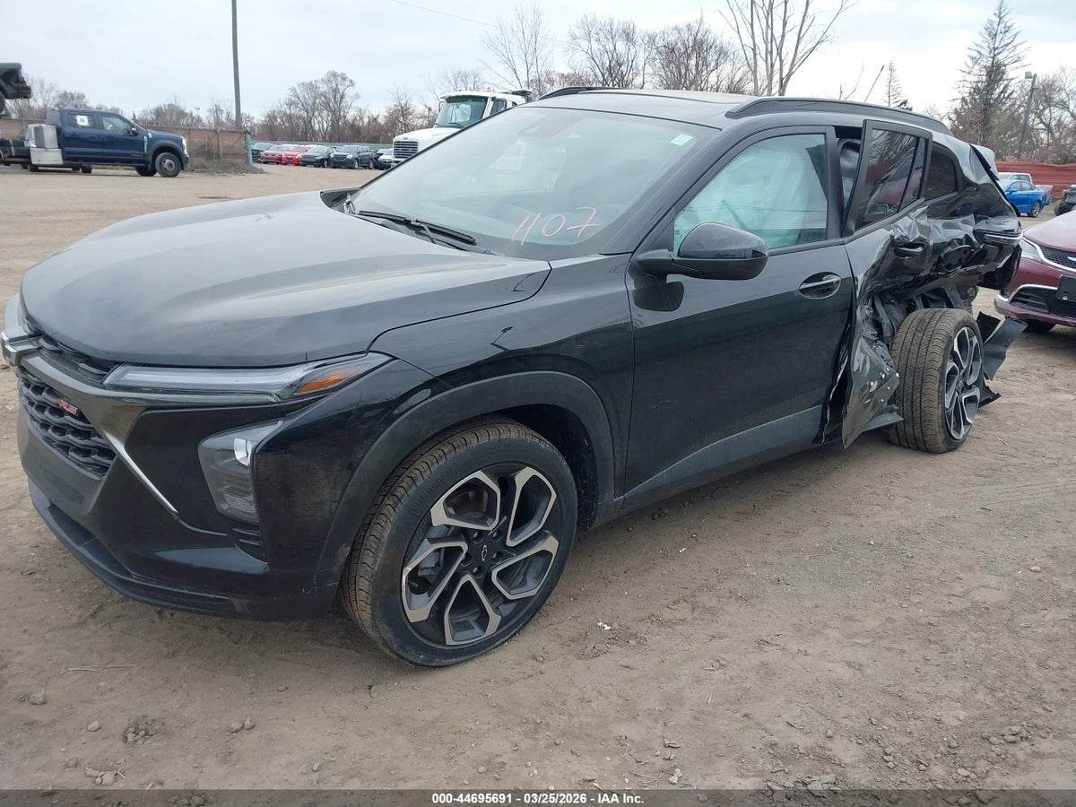 2025 CHEVROLET TRAX FWD 2RS — снимка 2