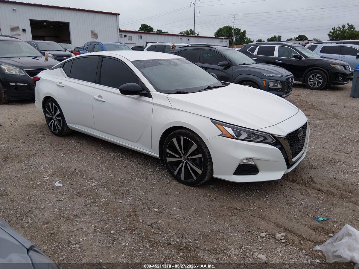 2021 NISSAN ALTIMA SR FWD