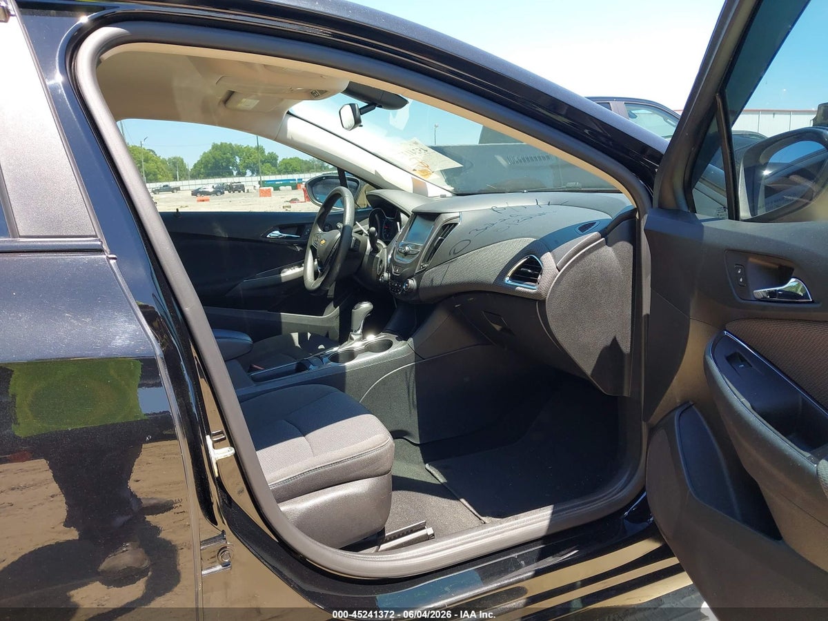 2017 CHEVROLET CRUZE LT AUTO — снимка 5