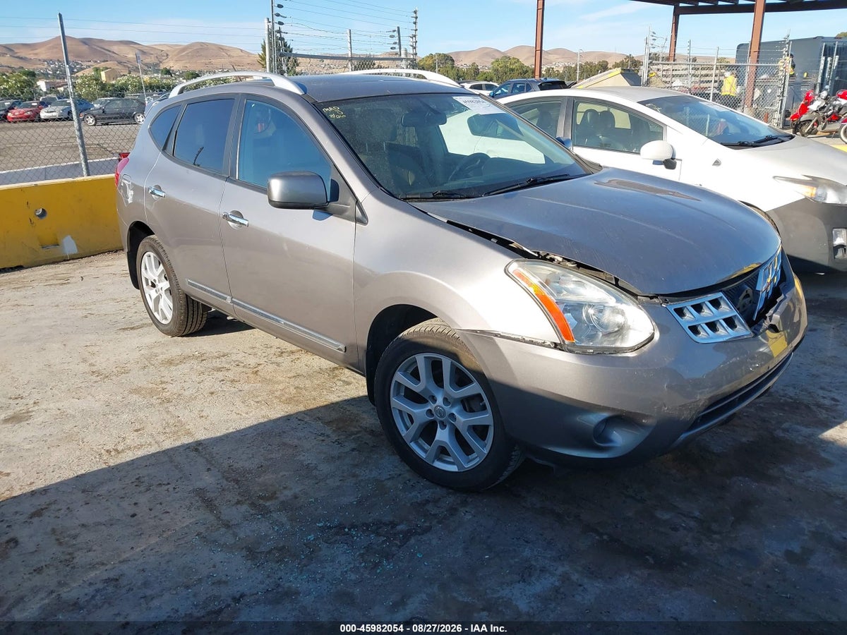 2011 NISSAN ROGUE SV