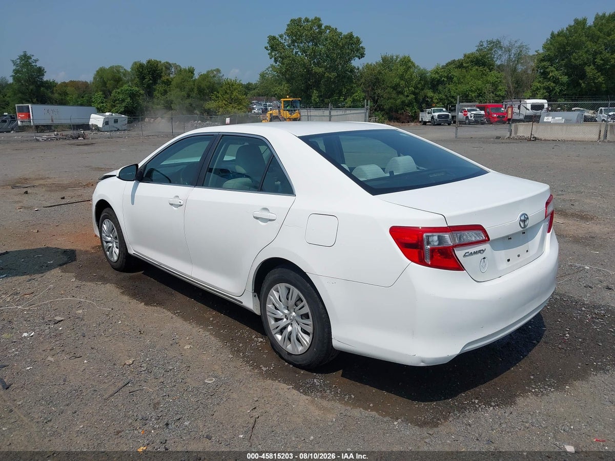 2012 TOYOTA CAMRY LE — снимка 3