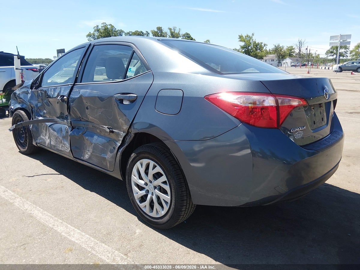 2018 TOYOTA COROLLA LE — снимка 3
