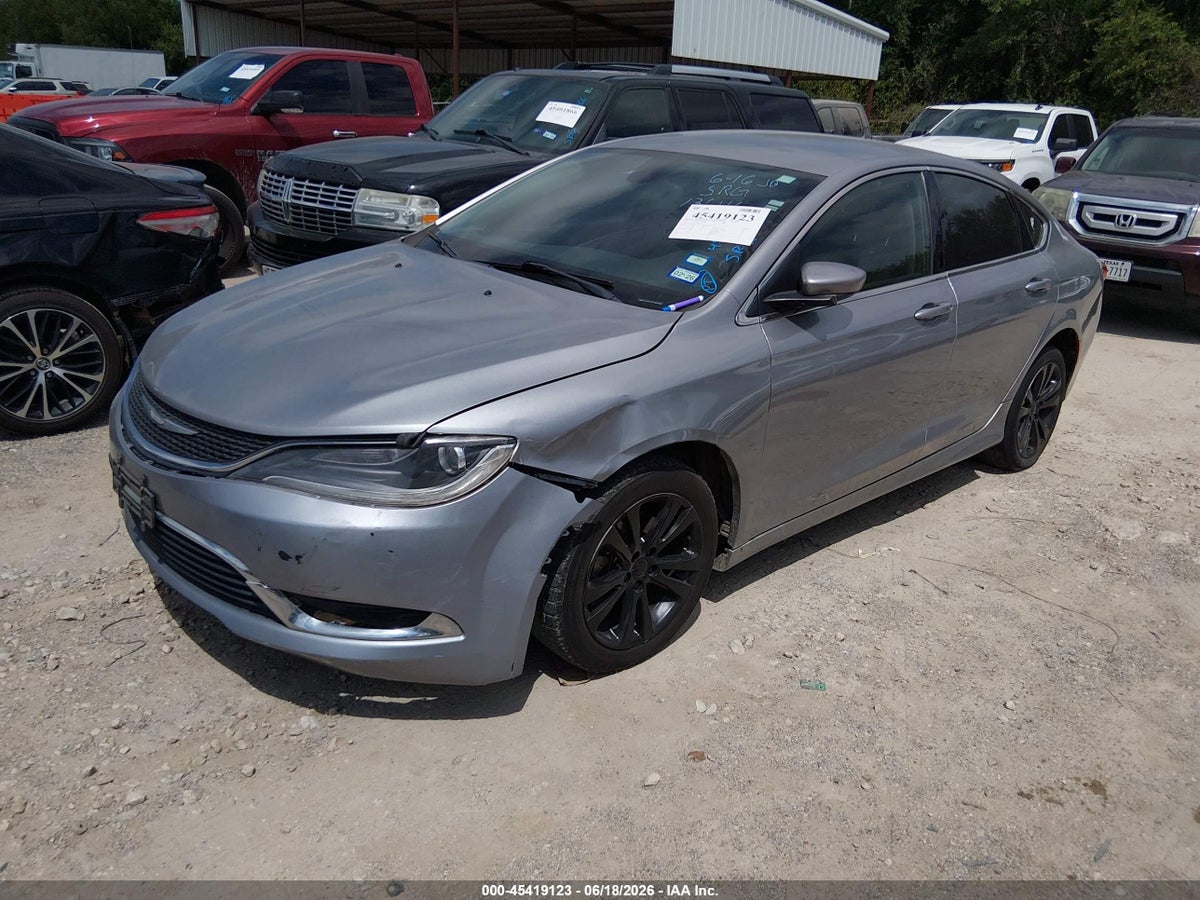 2016 CHRYSLER 200 LIMITED — снимка 2