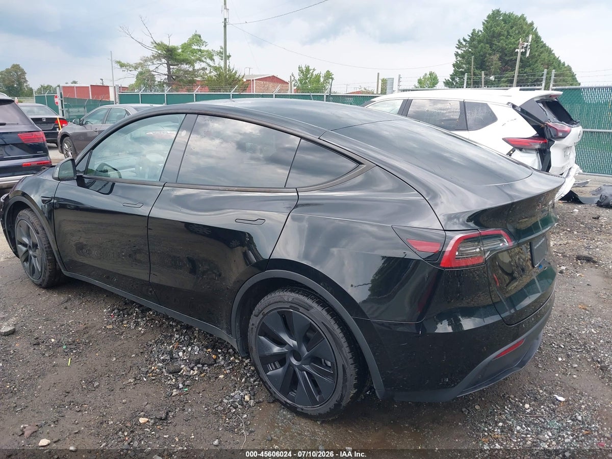 2024 TESLA MODEL Y LONG RANGE DUAL MOTOR ALL-WHEEL DRIVE — снимка 3