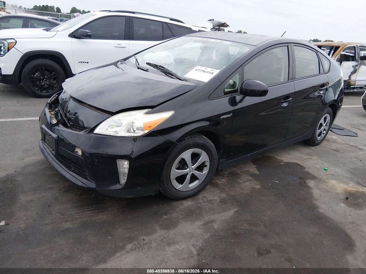 2013 TOYOTA PRIUS TWO — снимка 2