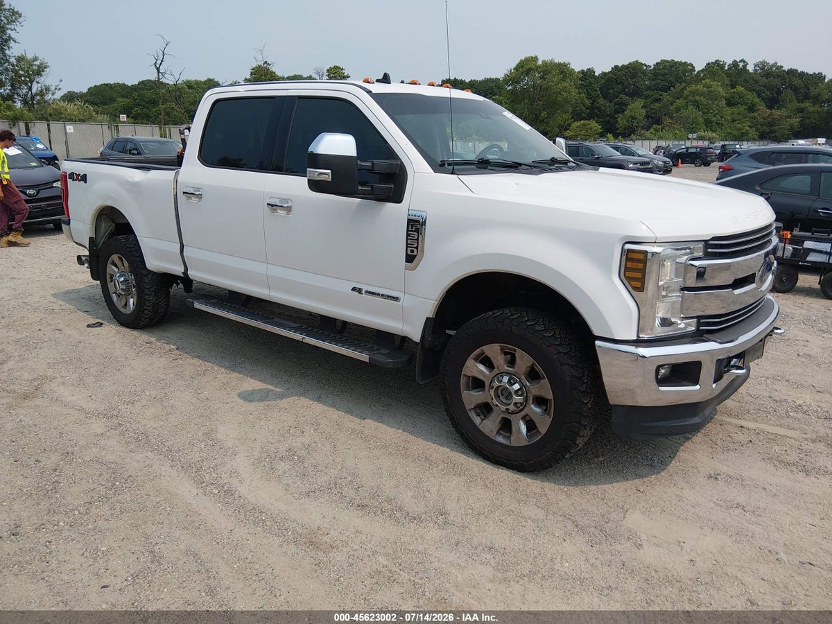 2019 FORD F-350 LARIAT