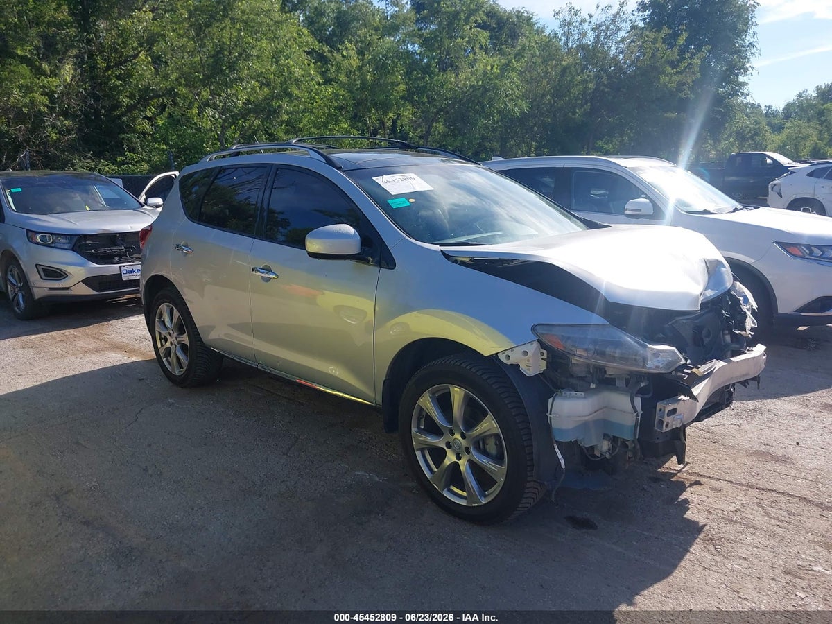 2013 NISSAN MURANO LE