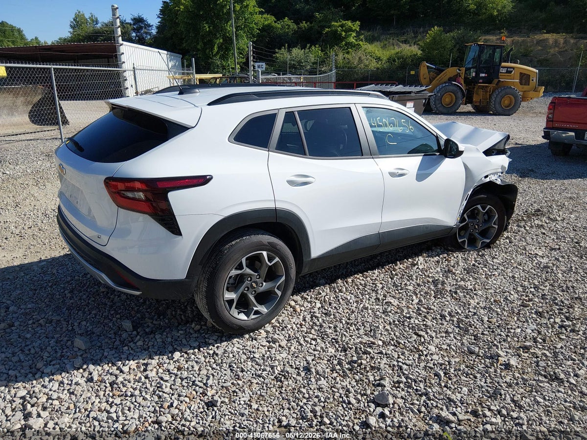 2025 CHEVROLET TRAX FWD LT — снимка 4