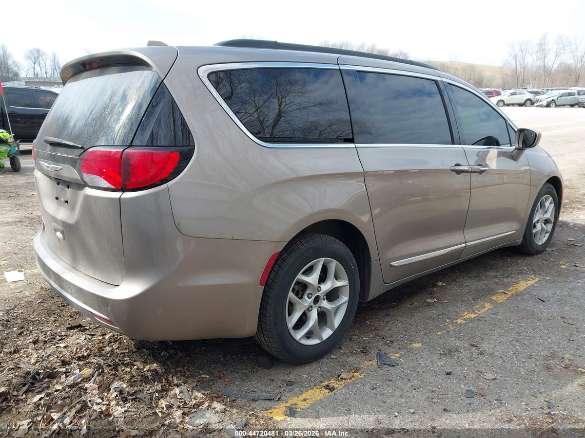2017 CHRYSLER PACIFICA TOURING-L — снимка 4