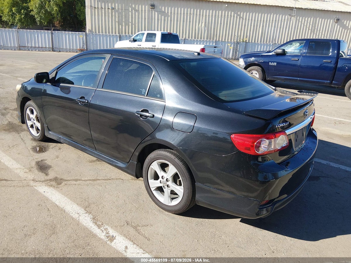 2011 TOYOTA COROLLA S — снимка 3
