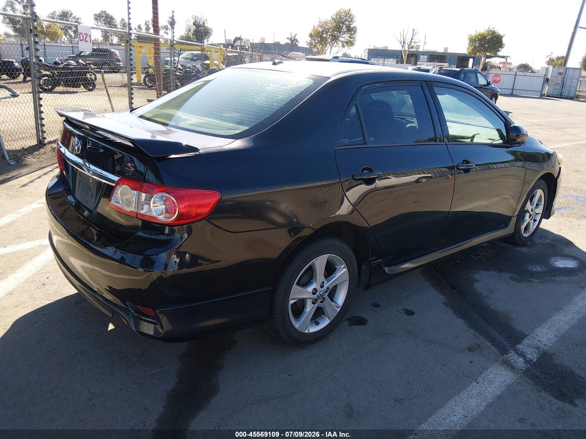 2011 TOYOTA COROLLA S — снимка 4