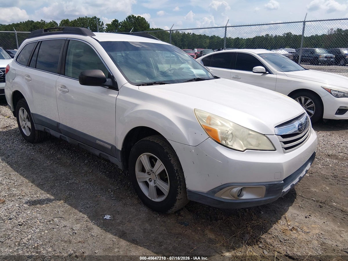2010 SUBARU OUTBACK 2.5I