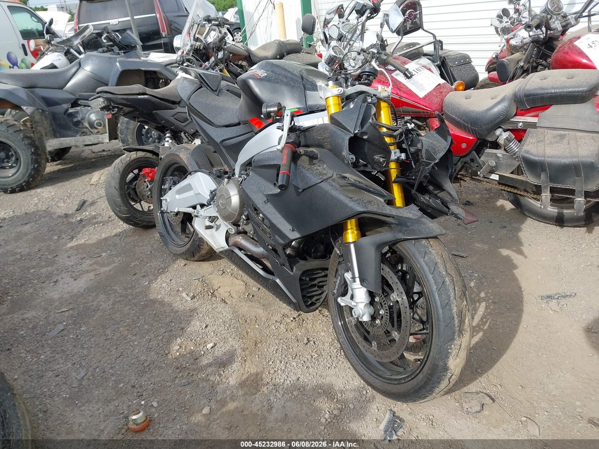 2025 APRILIA RS 660