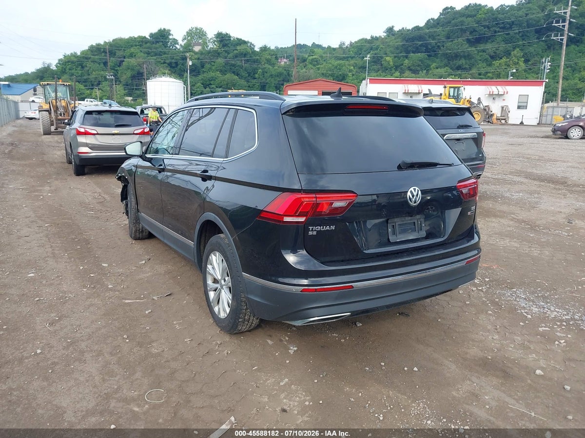 2018 VOLKSWAGEN TIGUAN 2.0T SE/2.0T SEL — снимка 3