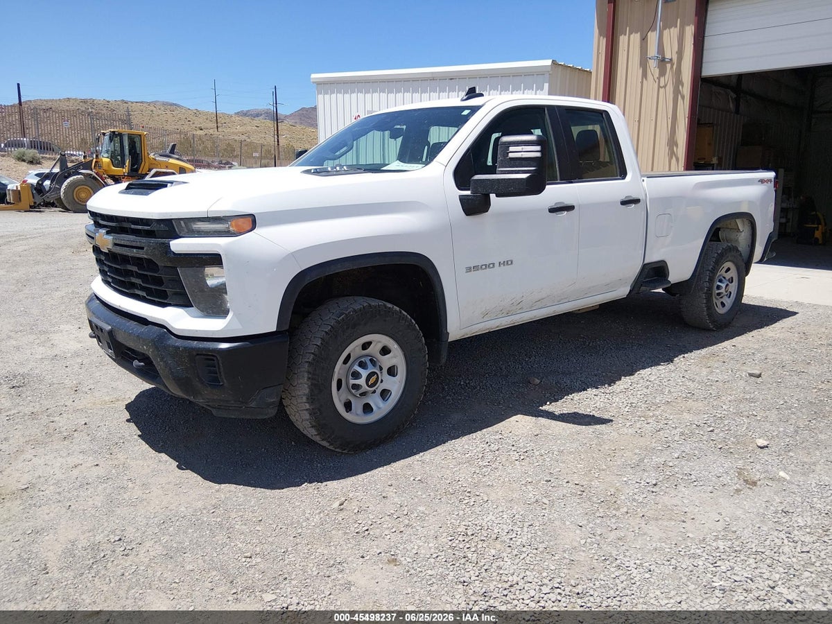 2024 CHEVROLET SILVERADO 3500HD 4WD LONG BED WORK TRUCK — снимка 2
