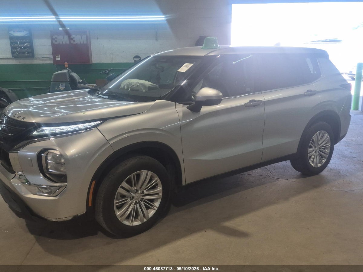 2024 MITSUBISHI OUTLANDER ES 2.5 S-AWC