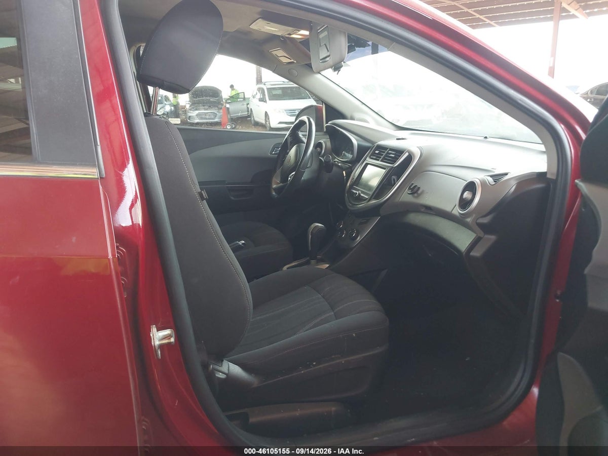 2017 CHEVROLET SONIC LT AUTO — снимка 5