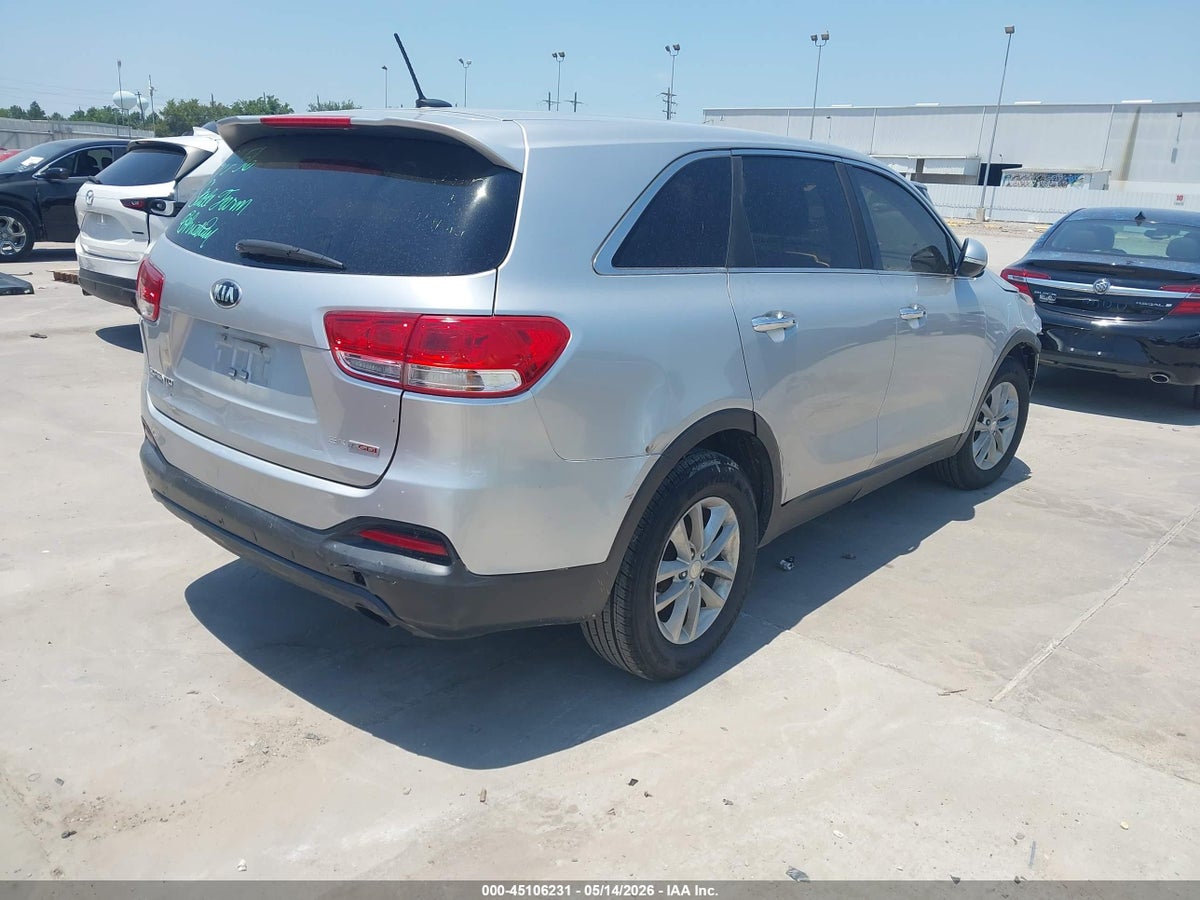 2016 KIA SORENTO 2.4L L — снимка 4