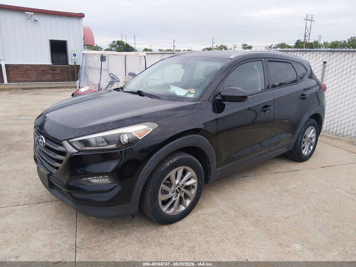 2016 HYUNDAI TUCSON SE — снимка 2
