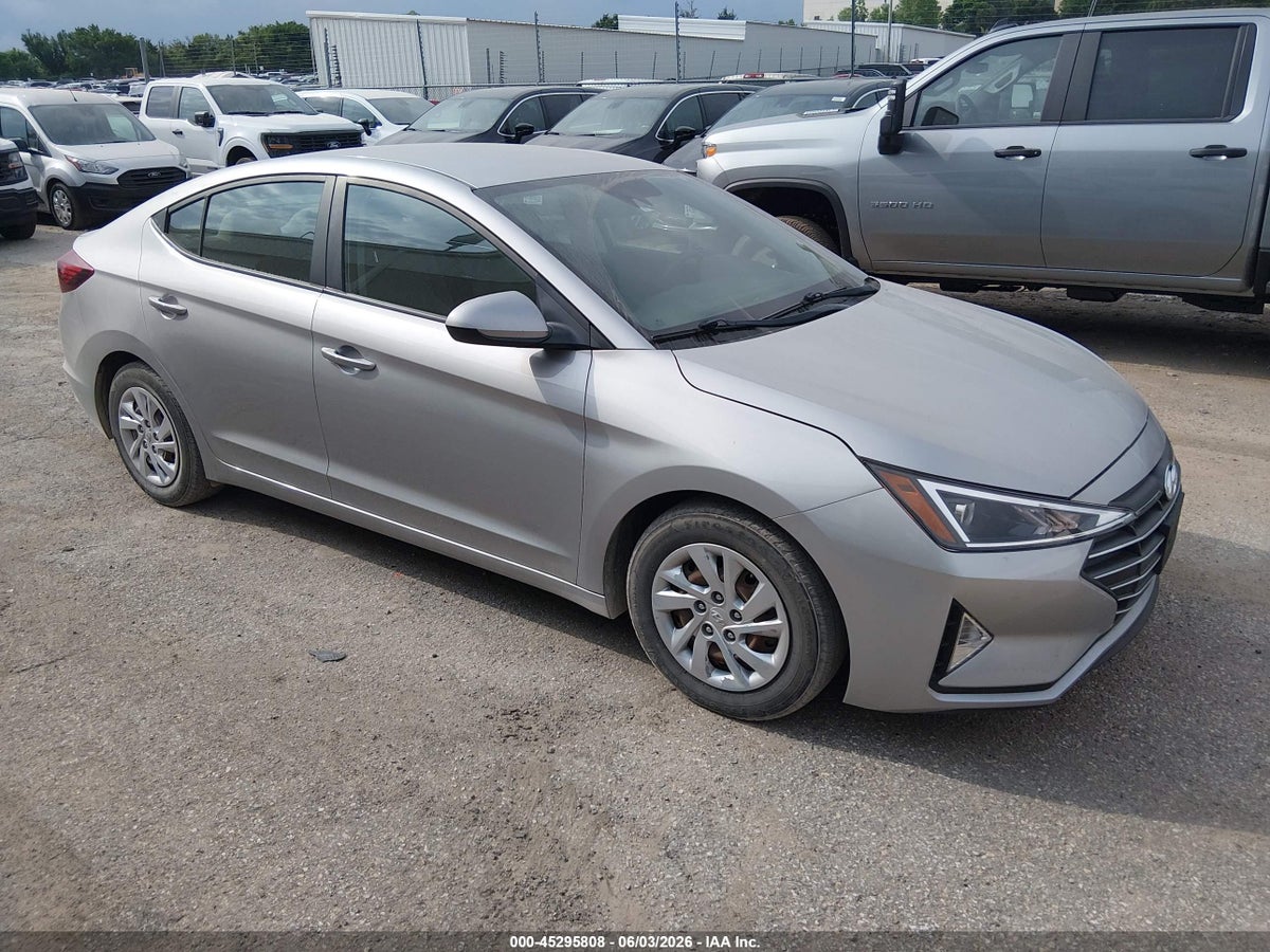 2020 HYUNDAI ELANTRA SE