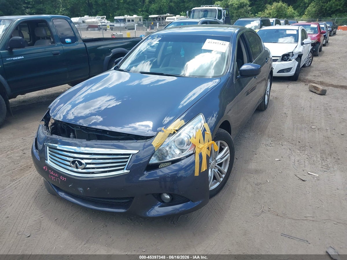 2011 INFINITI G37X — снимка 2